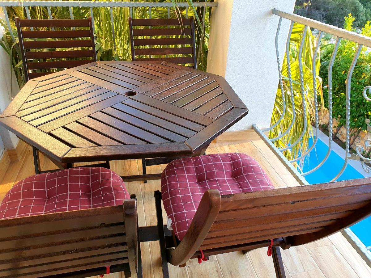 Boutique Hotel Bora & Villas Garamm Pakoštane エクステリア 写真