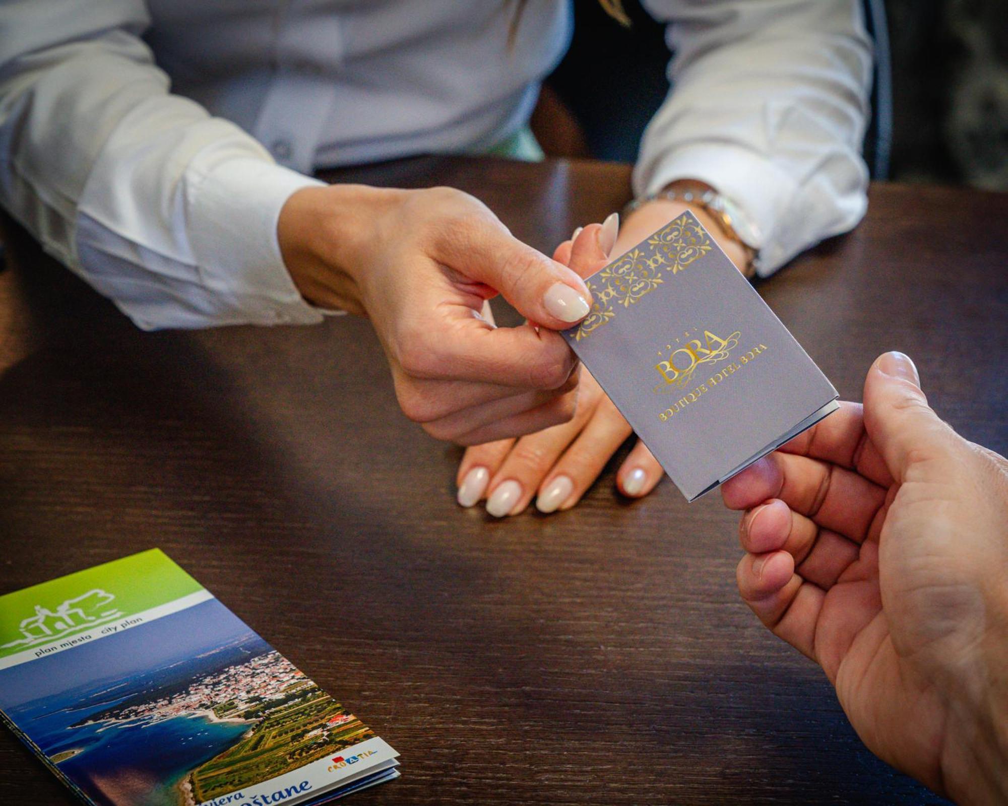 Boutique Hotel Bora & Villas Garamm Pakoštane エクステリア 写真