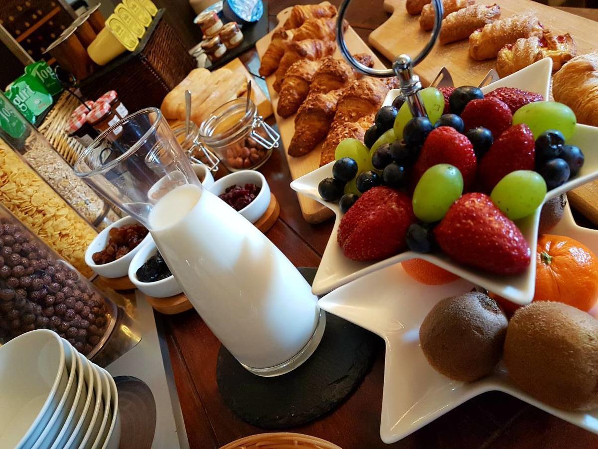 Boutique Hotel Bora & Villas Garamm Pakoštane エクステリア 写真